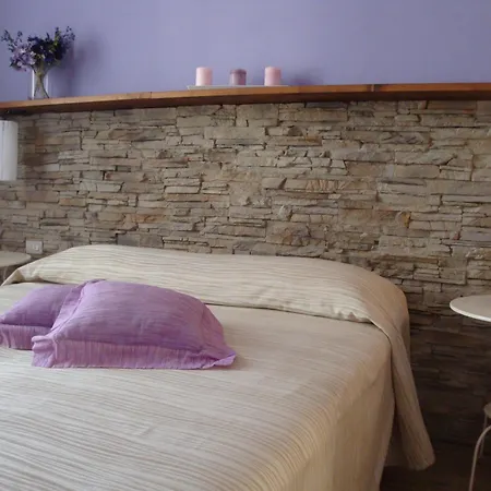 B&B Leopoldo Bed & Breakfast 3*