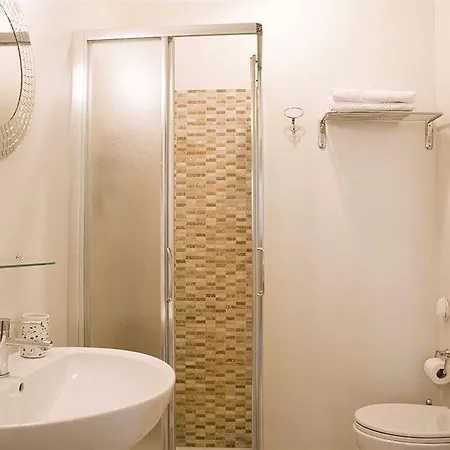Bed & Breakfast B&B Leopoldo 3*