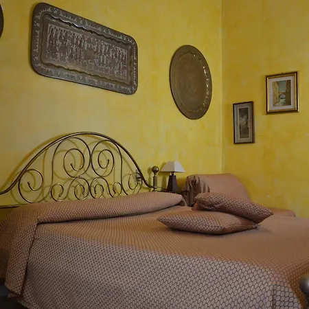 B&B Leopoldo Bed & Breakfast