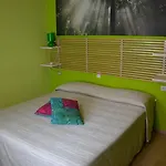 Leopoldo Oda ve Kahvaltı 3*