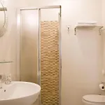 Oda ve Kahvaltı Leopoldo 3*
