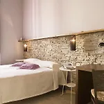 Oda ve Kahvaltı Leopoldo